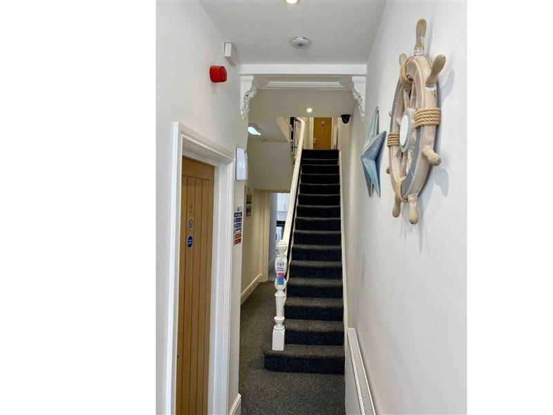 Oyo Hillcrest Studio Apartments Клиторпс Экстерьер фото